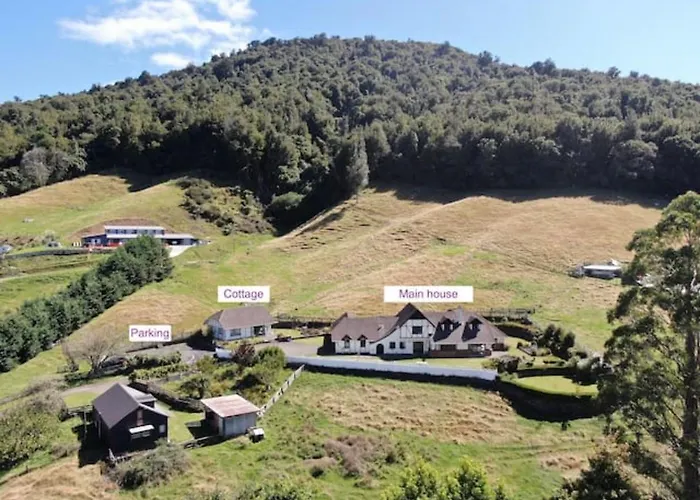 Skyline Mountain View Up To 16 People Rotorua