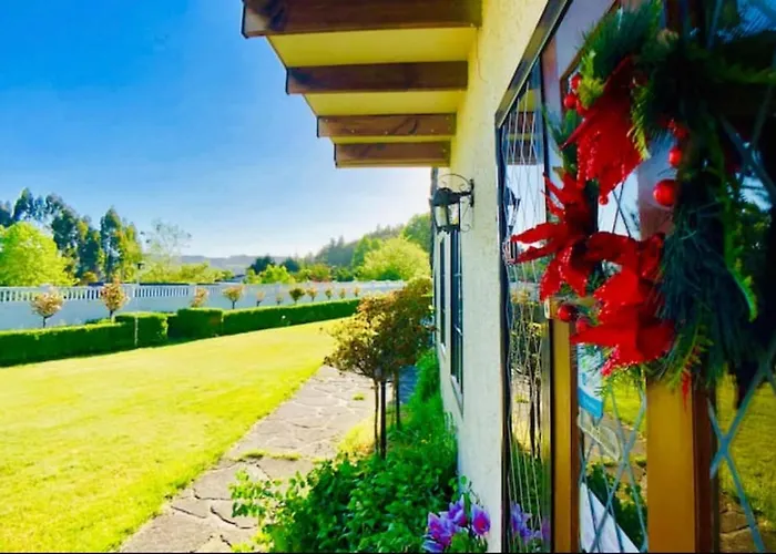 Skyline Mountain View Up To 16 People Villa